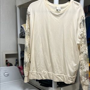 Mossimo Supply Co. Cream Lace Sleeve Sweatshirt